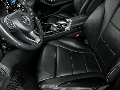 Used 2016 Mercedes-Benz C 300 4MATIC Sedan image 18