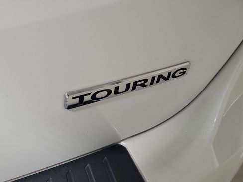 Certified 2023 Honda Odyssey Touring image 8