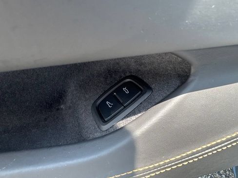 Used 2024 Chevrolet Corvette E-Ray AWD/4WD image 31