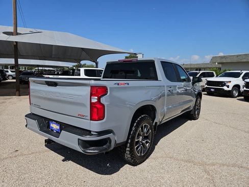 Used 2025 Chevrolet Silverado 1500 RST AWD/4WD image 8