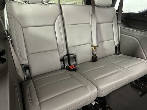 Used 2024 Chevrolet Tahoe Z71 AWD/4WD image 28