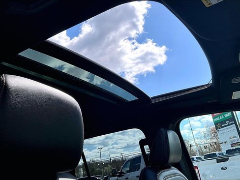 Certified 2022 Ford Expedition Max Limited image 22