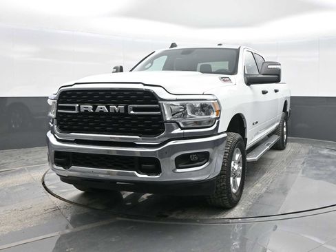 Used 2024 RAM 2500 Big Horn image 4