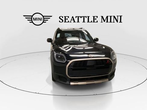 New 2025 MINI Cooper Countryman S w/ Comfort Package Max image 3