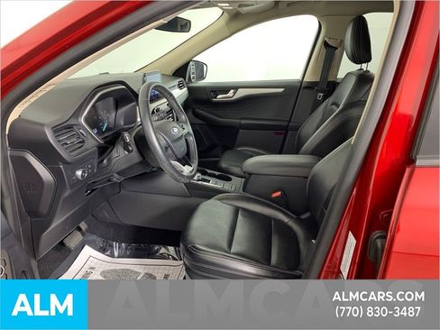 Used 2020 Ford Escape SEL image 9