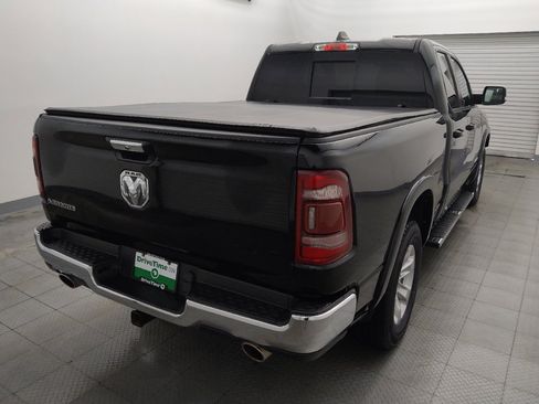 Used 2019 RAM 1500 Laramie AWD/4WD image 7