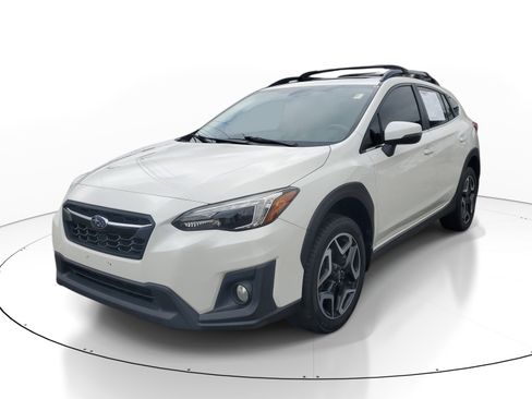 Used 2019 Subaru Crosstrek 2.0i Limited w/ Moonroof Package AWD/4WD image 3