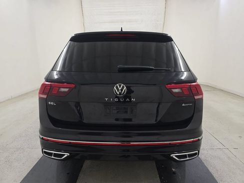 Used 2022 Volkswagen Tiguan SEL R-Line AWD/4WD image 4