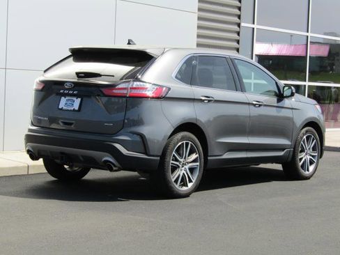 Used 2024 Ford Edge Titanium w/ Equipment Group 301A AWD/4WD image 10