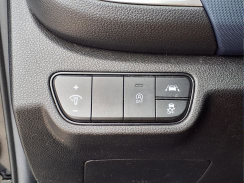 Used 2023 Kia Seltos S w/ Navigation Package image 13