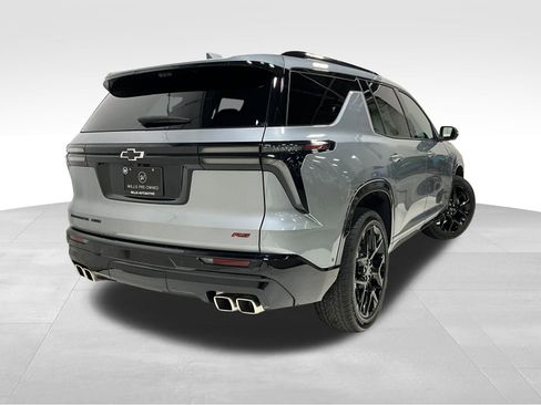 Used 2024 Chevrolet Traverse RS w/ LPO, Floor Liner Package image 11
