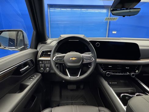 New 2026 Chevrolet Tahoe High Country w/ Sun And Tow Package AWD/4WD image 30
