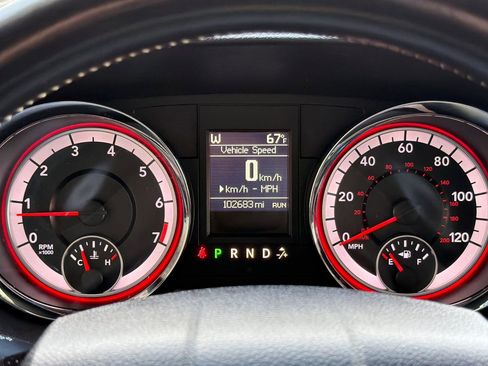 Used 2019 Dodge Grand Caravan SXT w/ Blacktop Package FWD image 23