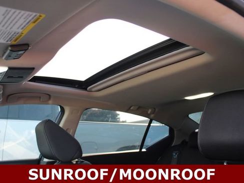 Used 2019 Nissan Altima 2.5 SV AWD/4WD image 6
