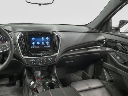 Used 2023 Chevrolet Traverse RS w/ LPO, Floor Liner Package image 31