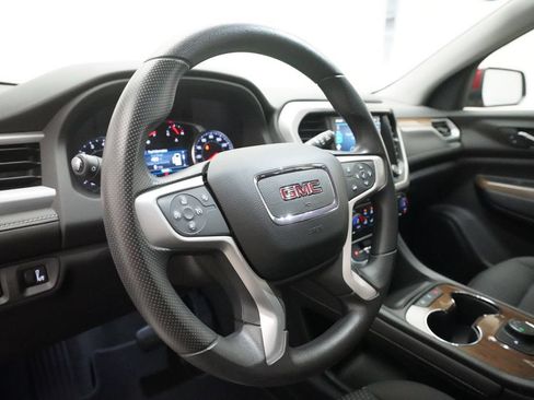 Used 2023 GMC Acadia SLE AWD/4WD image 8