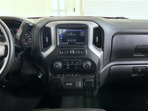 Certified 2024 Chevrolet Silverado 1500 Custom w/ Turbomax Blackout Package AWD/4WD image 13