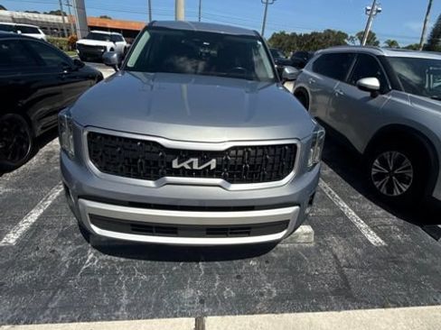 Certified 2024 Kia Telluride LX AWD/4WD image 1