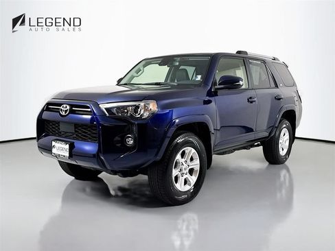 Used 2022 Toyota 4Runner SR5 Premium w/ Moonroof Package AWD/4WD image 1