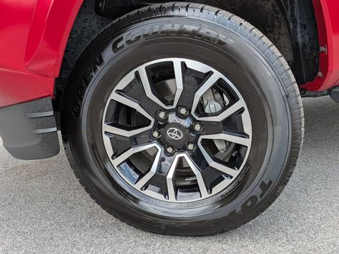 Used 2023 Toyota Tacoma TRD Sport RWD image 6