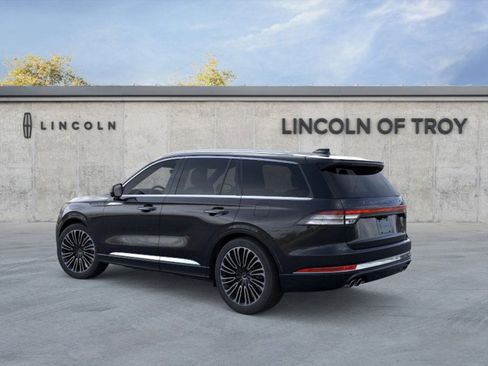New 2025 Lincoln Aviator Black Label image 4