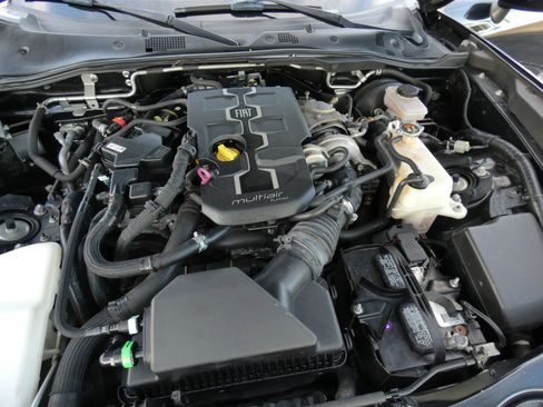 Used 2017 FIAT 124 Spider Lusso image 57