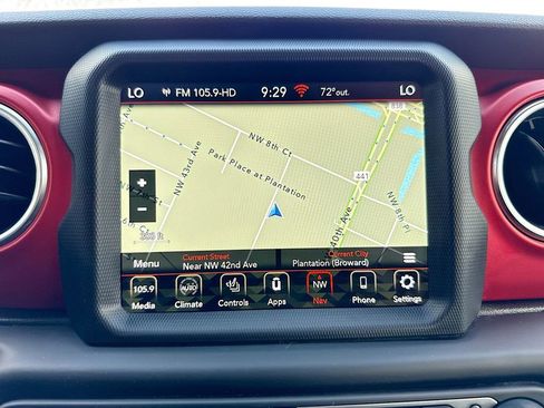 Used 2021 Jeep Wrangler Unlimited Rubicon AWD/4WD image 14