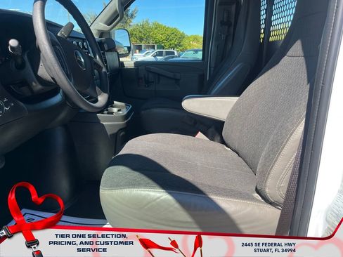 Used 2024 Chevrolet Express 2500 w/ Driver Convenience Package image 9