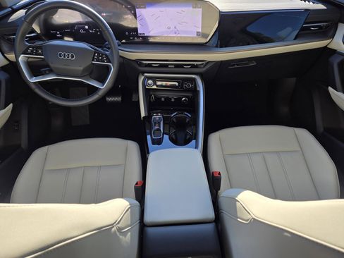 New 2025 Audi Q5 Premium image 15