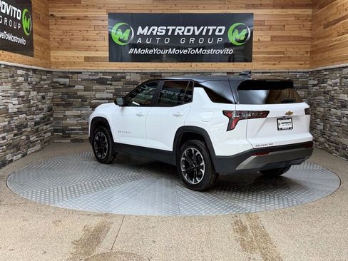 Used 2025 Chevrolet Equinox LT AWD/4WD image 7