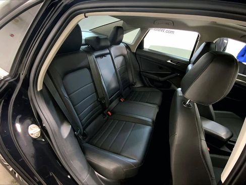 Used 2021 Volkswagen Jetta SE image 20