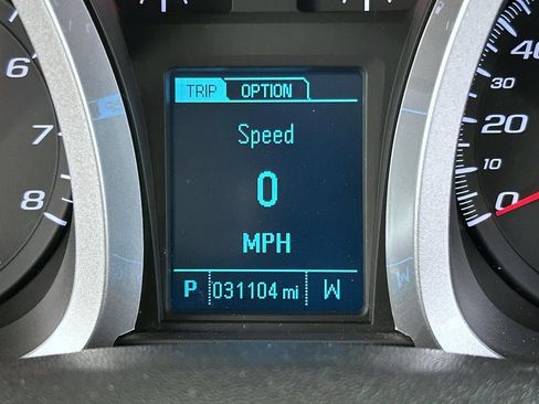 Certified 2017 Chevrolet Equinox Premier w/ Enhanced Convenience Package FWD image 15