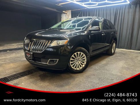 Used 2013 Lincoln MKX FWD image 1
