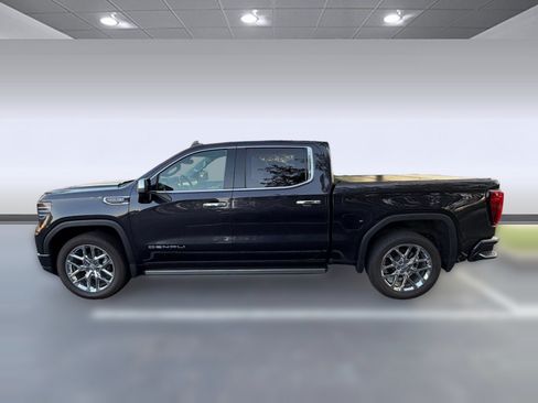 Used 2022 GMC Sierra 1500 Denali AWD/4WD image 2