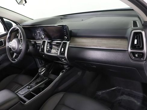 Used 2023 Kia Sorento S w/ Panoramic Sunroof Package AWD/4WD image 30