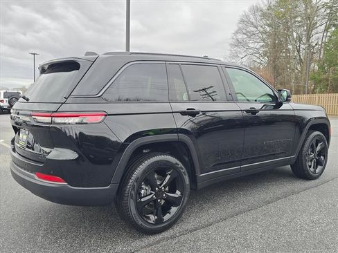 New 2026 Jeep Grand Cherokee Limited image 3