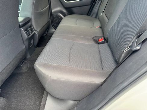 Used 2023 Toyota RAV4 LE AWD/4WD image 18