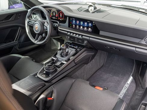Used 2026 Porsche 911 GT3 RWD image 11