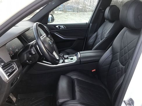 Used 2023 BMW X5 xDrive40i w/ Premium Package image 12