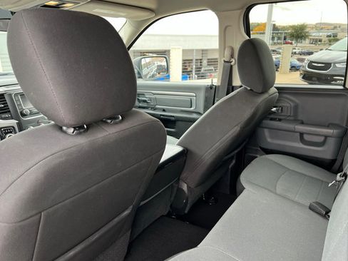 Used 2024 RAM 1500 Classic SLT image 19