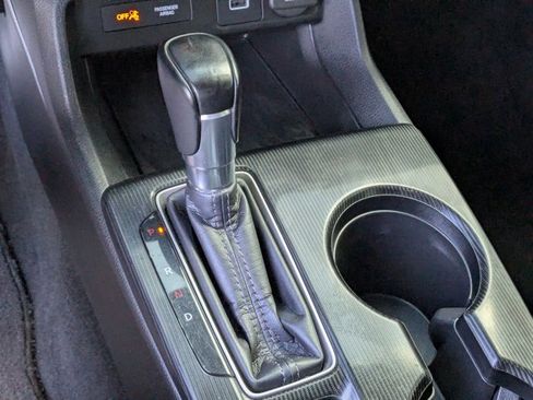 Used 2022 Honda Civic Sport image 12