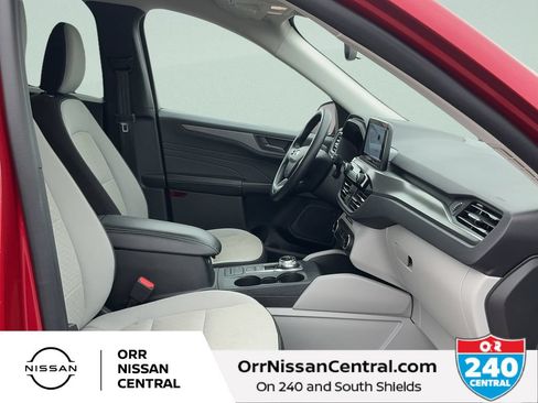 Used 2025 Ford Escape Active FWD image 11