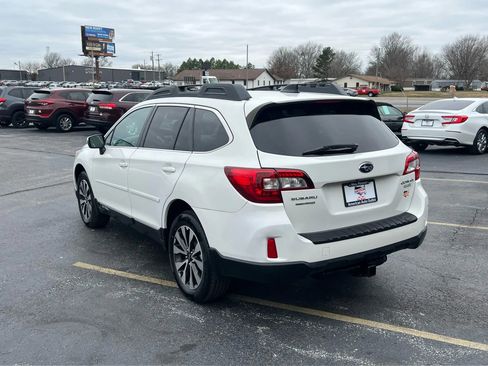 Used 2016 Subaru Outback 2.5i Limited image 3