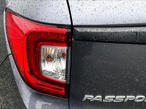 Used 2019 Honda Passport Sport image 21