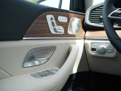 Certified 2026 Mercedes-Benz GLE 350 4MATIC image 24