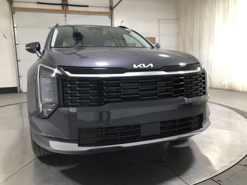 New 2026 Kia Sportage EX w/ EX Panorama Roof Package image 2