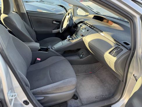Used 2011 Toyota Prius Two FWD image 14