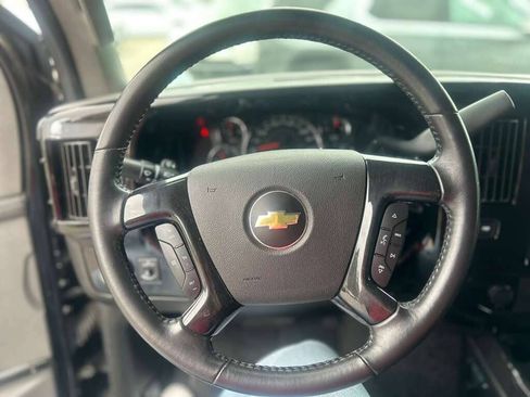 Used 2019 Chevrolet Express 2500 Extended w/ Enhanced Convenience Package RWD image 13