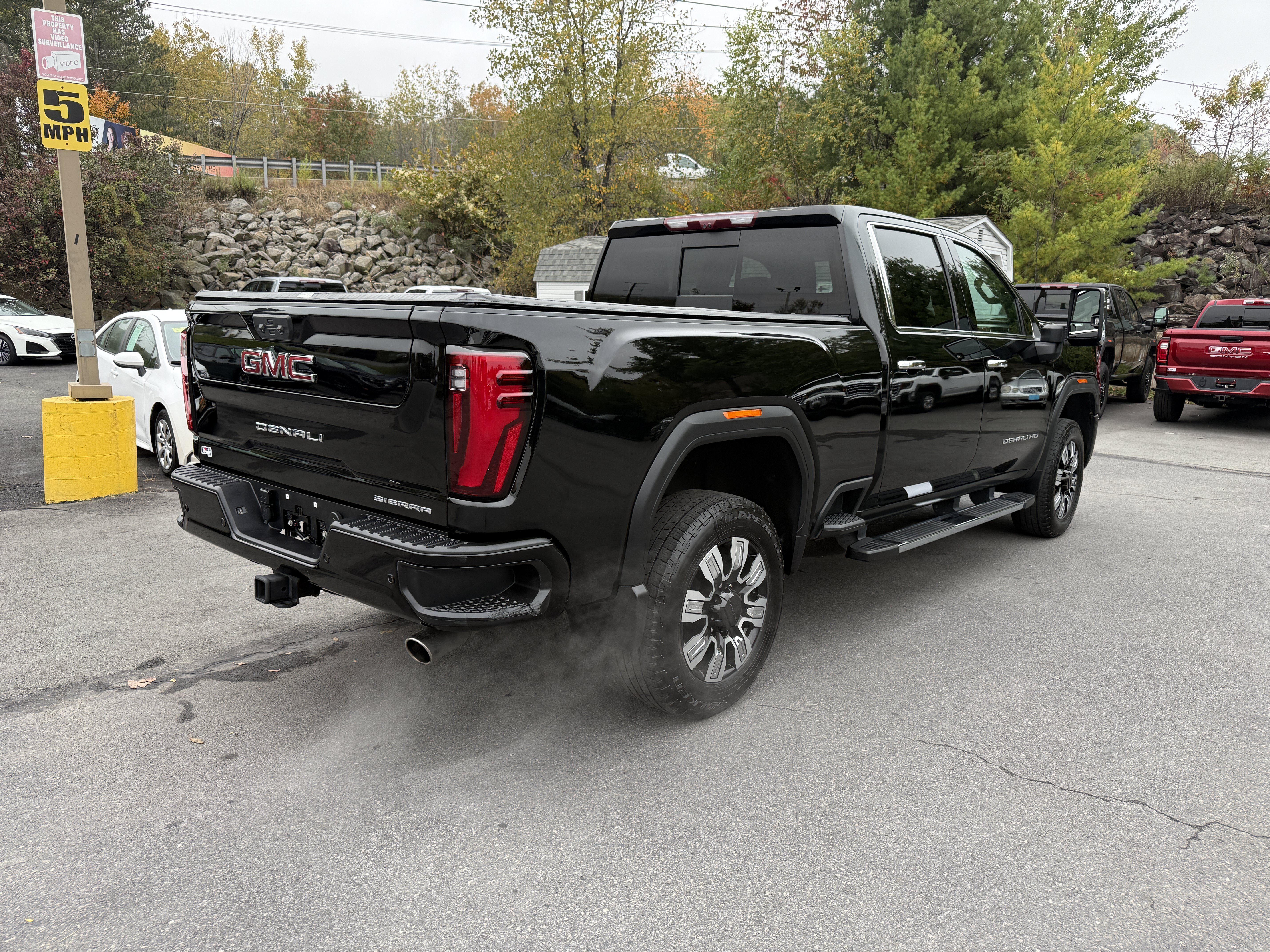 Used 2024 GMC Sierra 2500 Denali w/ Denali Reserve Package AWD/4WD image 5