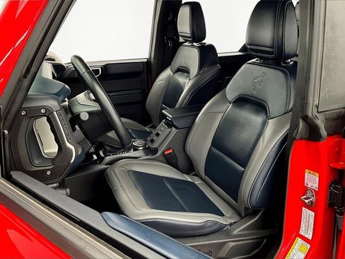Used 2024 Ford Bronco Outer Banks image 25